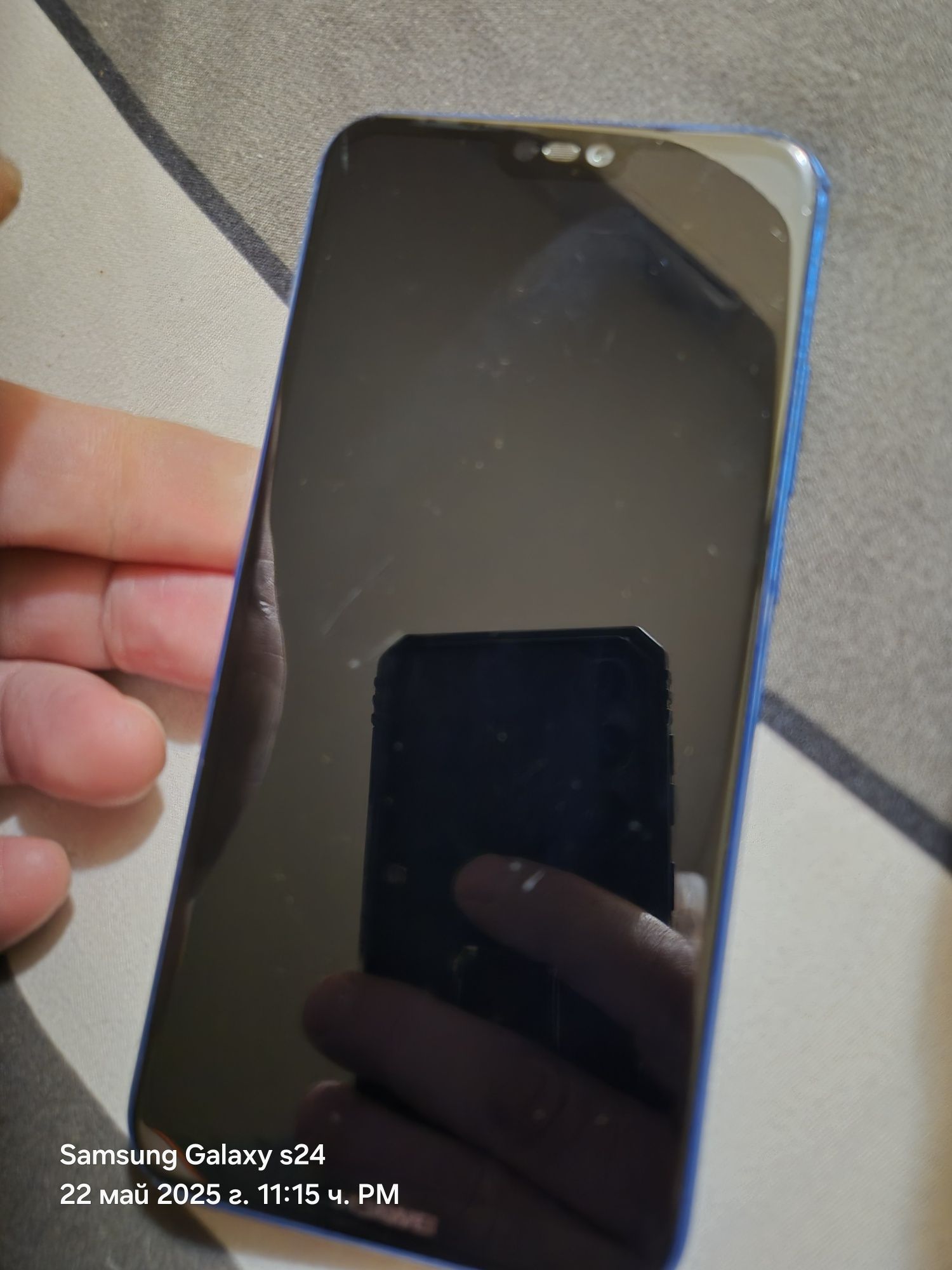 Продавам HUAWEI P20 Late