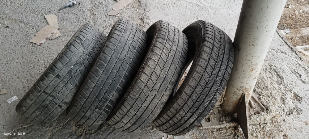 Продается Зимний шины 195/65/15 бу