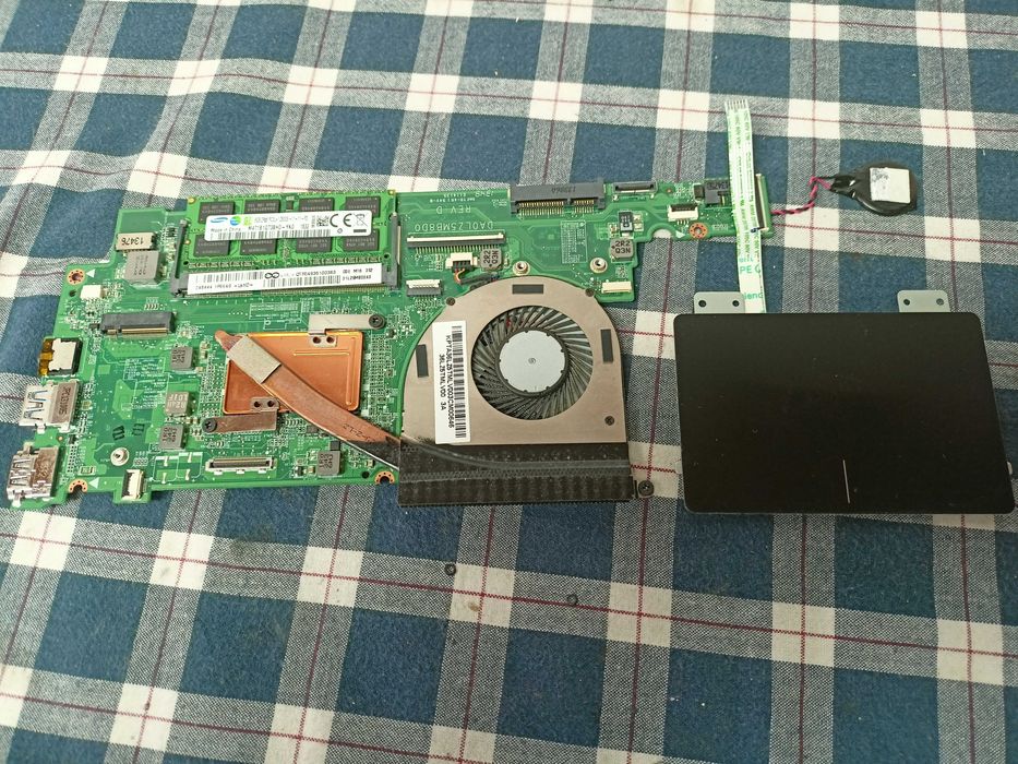 Elemente Lenovo IdeaPad U330P