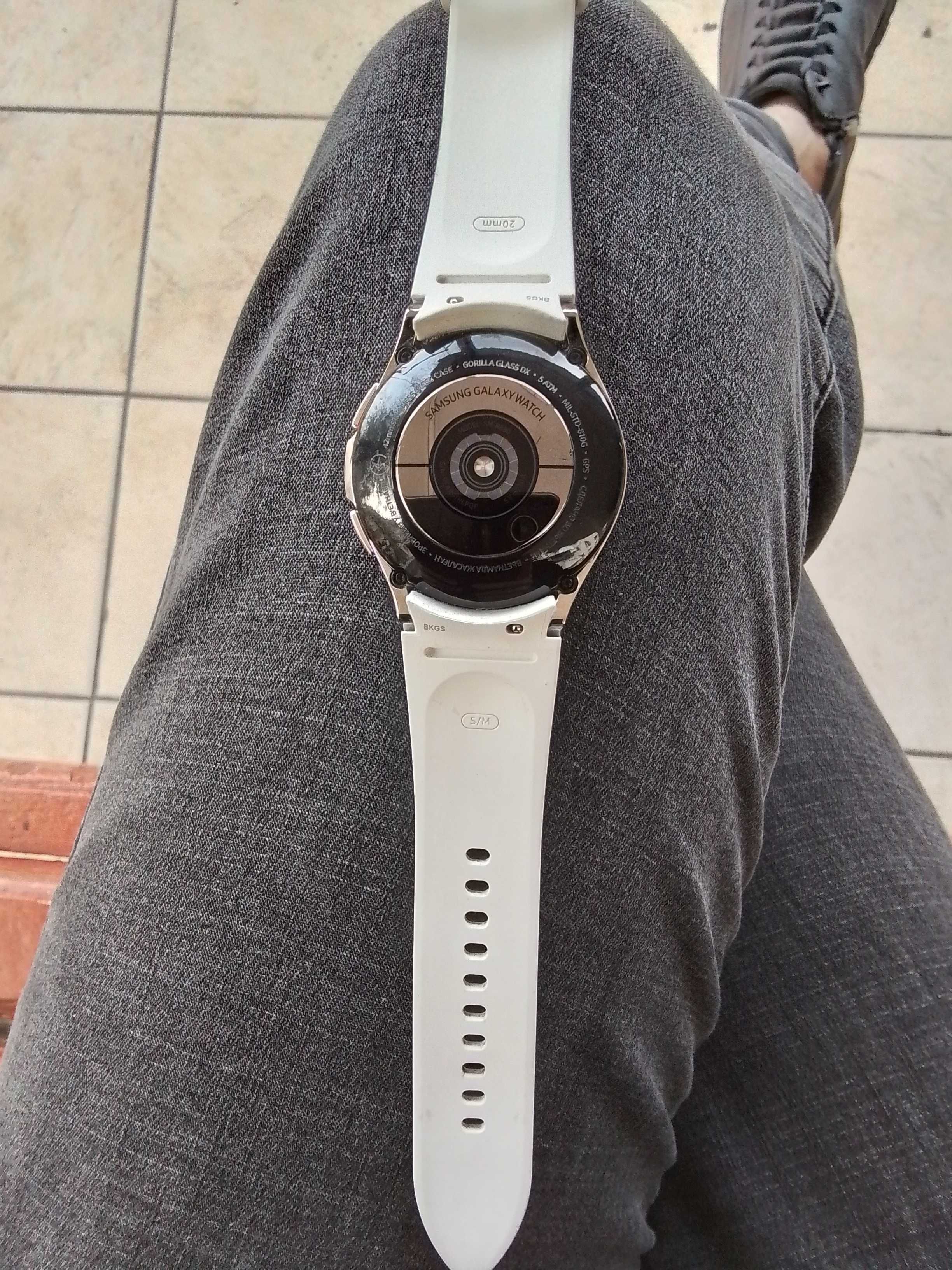 Samsung galaxy watch  klassik 4