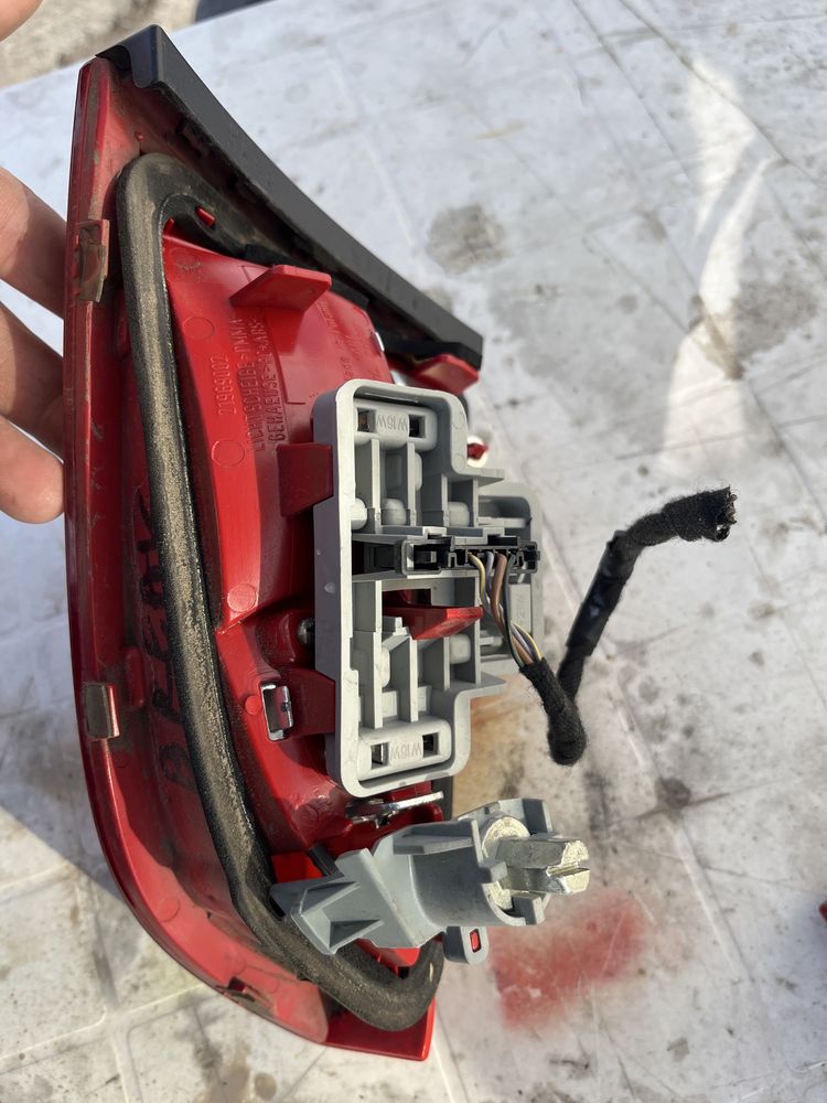 Stop haion stanga dreapta audi a4 b8 avant break b8.5