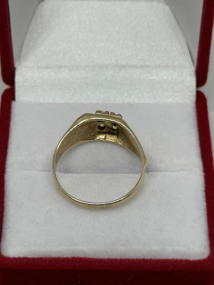 златен дамски пръстен 3гр 14 к 585
