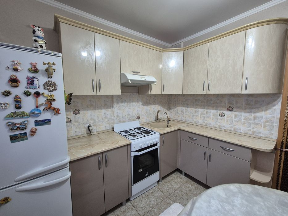 Продам кухонный гарнитур