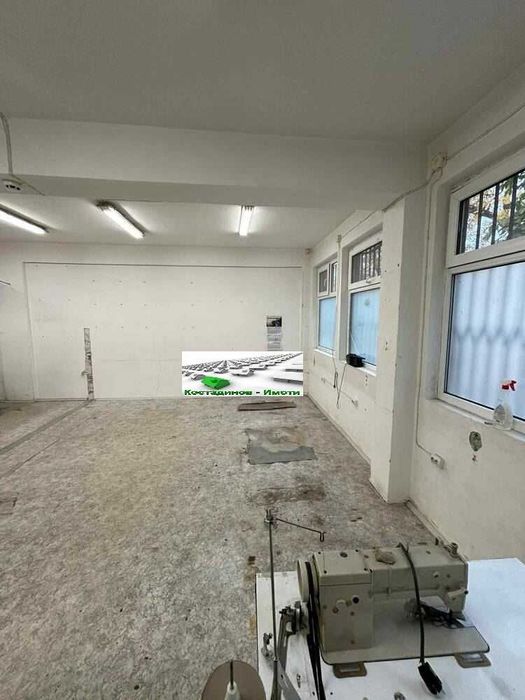 Складово помещение в гр. Пловдив - Индустриална Зона Тракия!