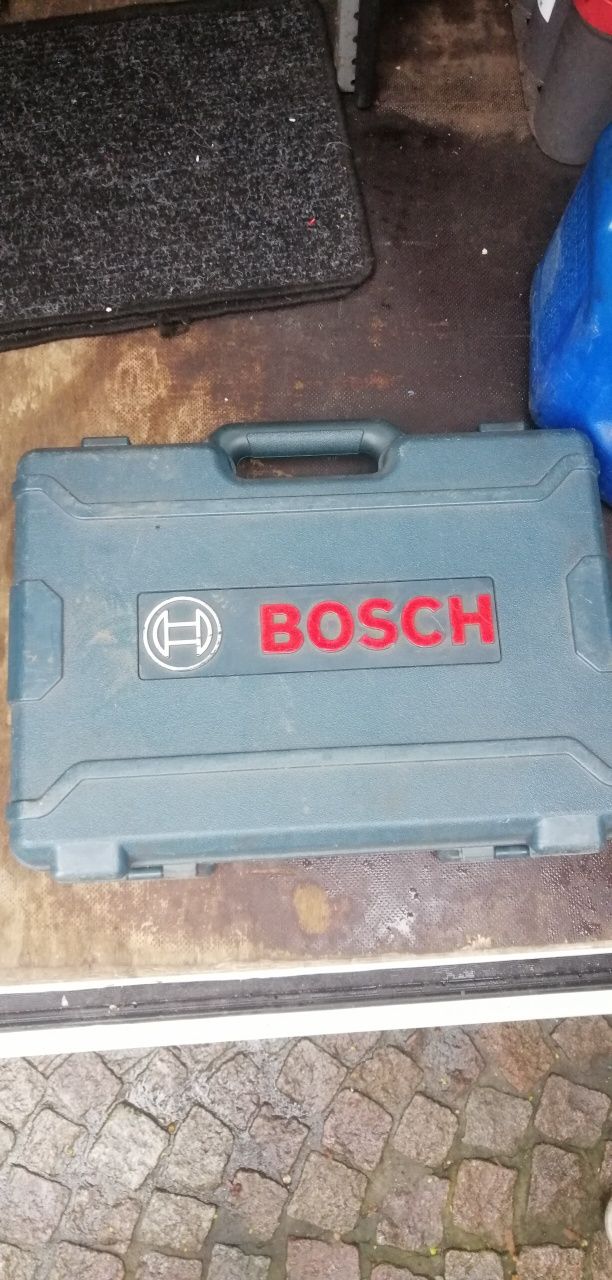 Bosch импактор гайковерт акумулаторен