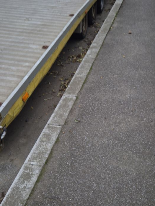 Platformă auto dubla ALUMINIU 2 auto Vezeko Le Mans si Iveco Daily