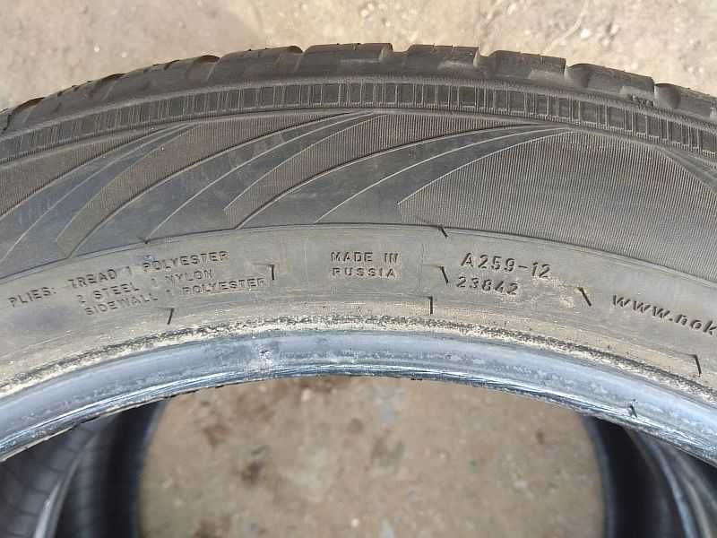 Продам 4 всесезонные шины 205/50 R17 - "Nokian WR".