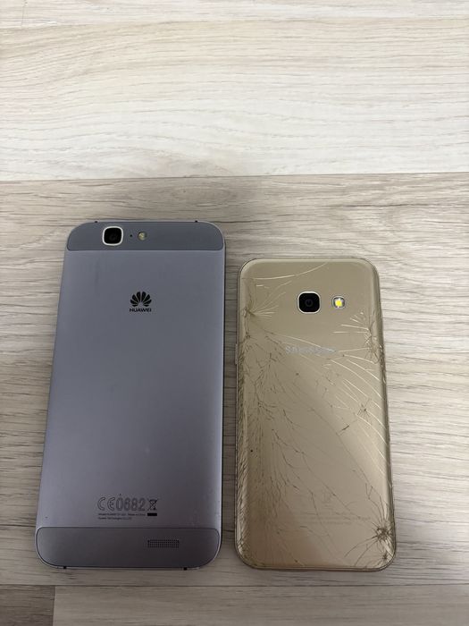 Телефони за части