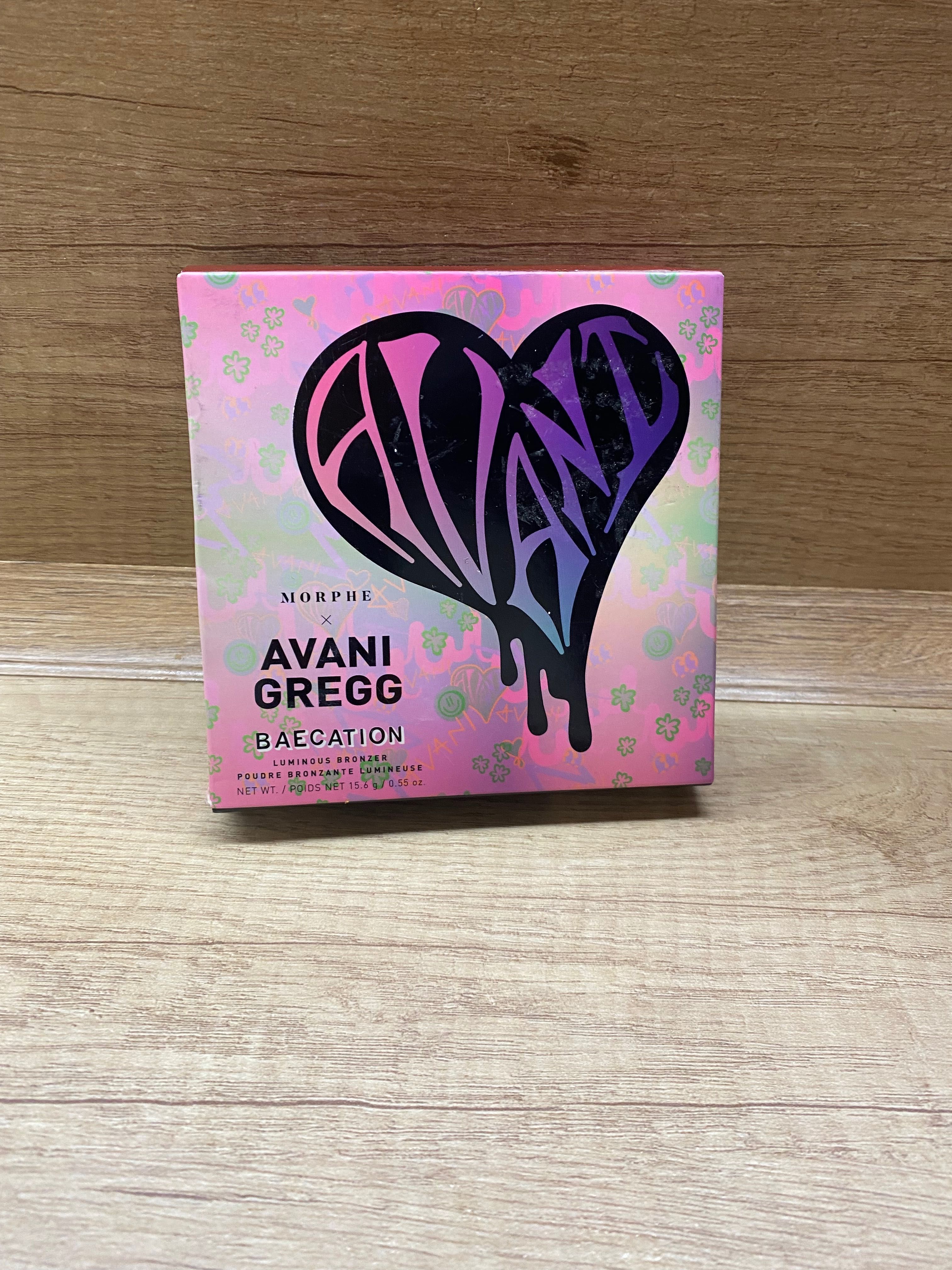 Супер цена Bronzer за лице на Morhpe