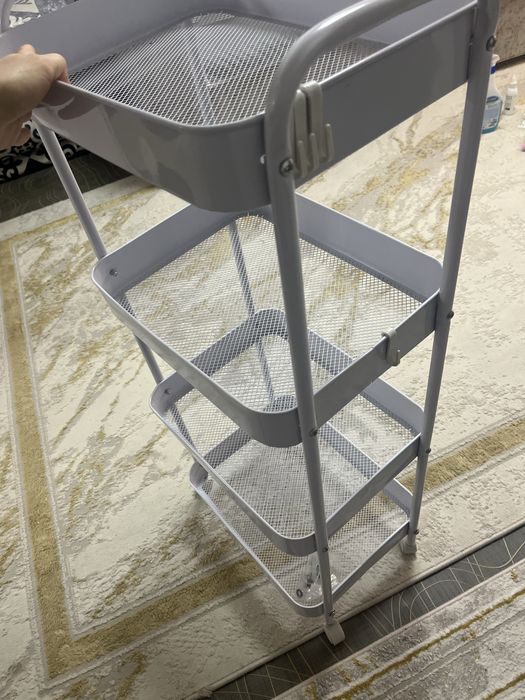 Продаю удобную тележку-органайзер на колёсиках