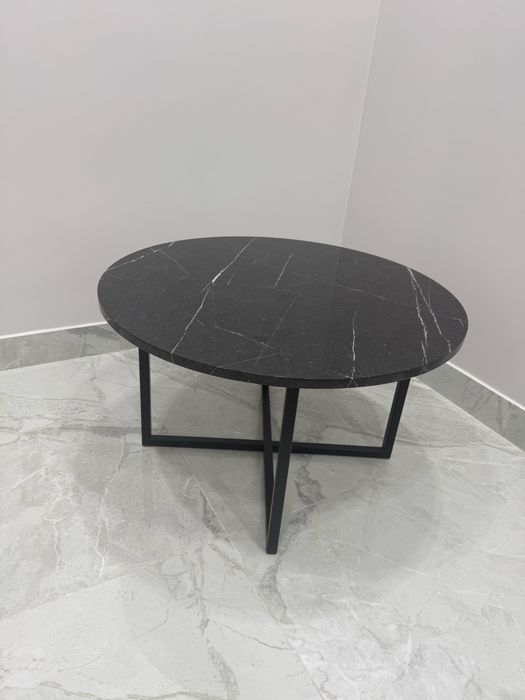 Журнальный стол новый