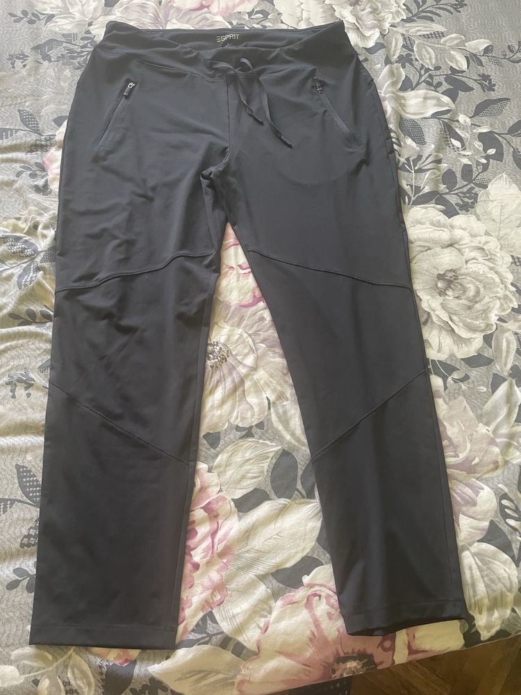 Спортна долница Esprit