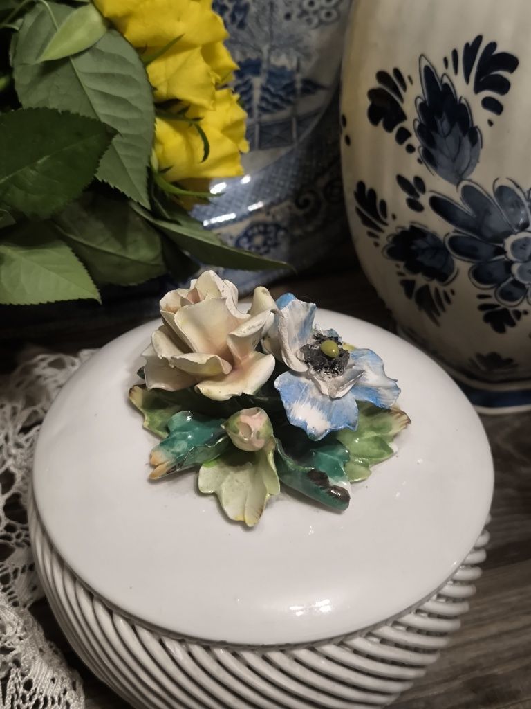 Порцеланова кутия Capodimonte
