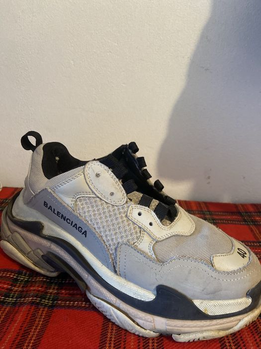 Vand papuci Balenciaga Tnplc 5 si Nike Air Force 1 High (nr 40 ambele)