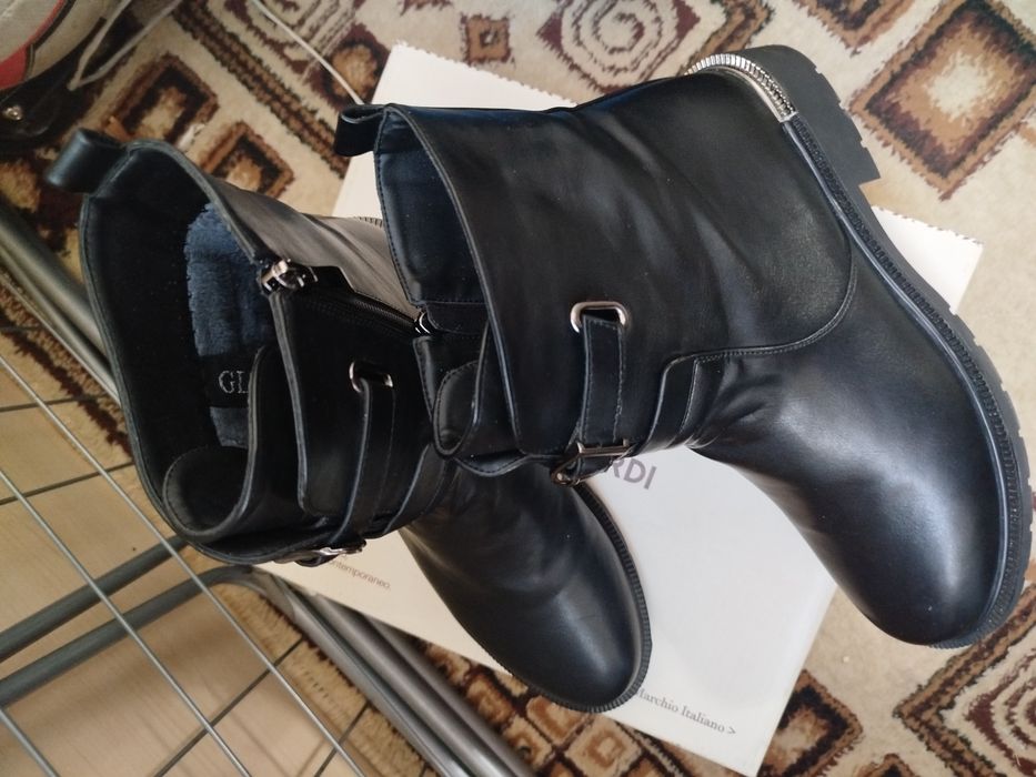 Женские ботинки осень - весна