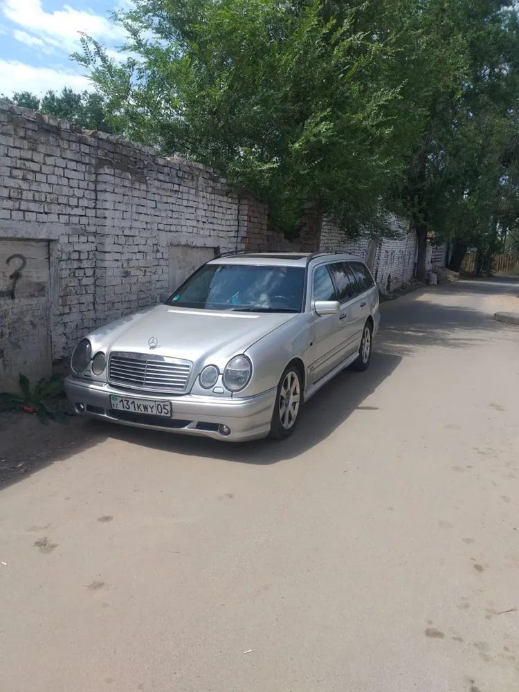 Передний задний бампер Мерседес 210,лупарик mercedes W210 AMG пороги