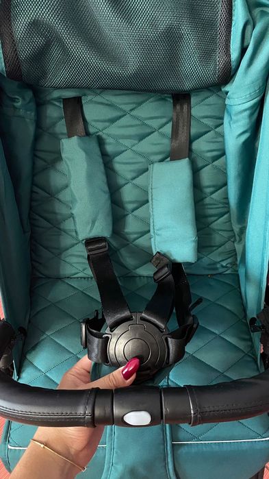 Коляска для ребенка