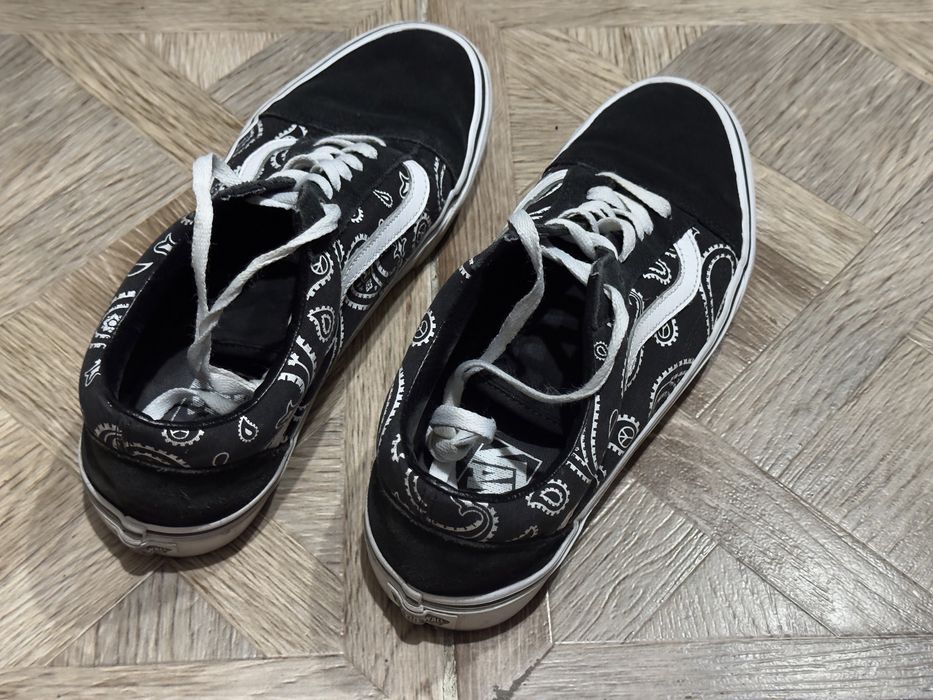 Черные кеды Vans