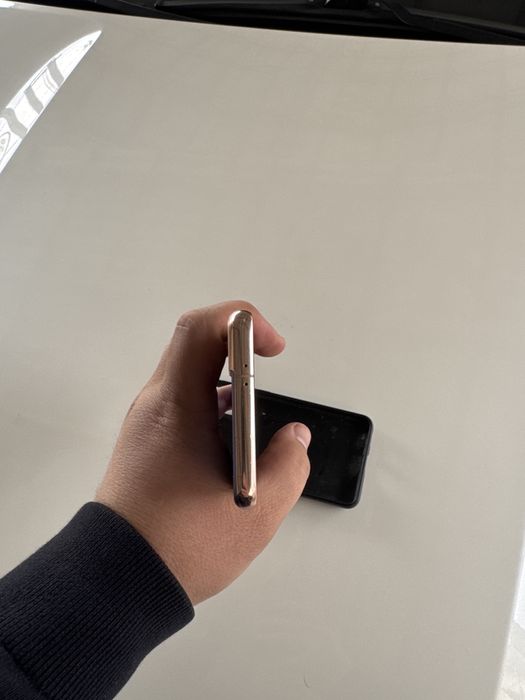 Samsung s21 продается в отличном состоянии