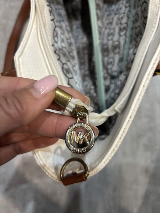 Оригинална чанта МК