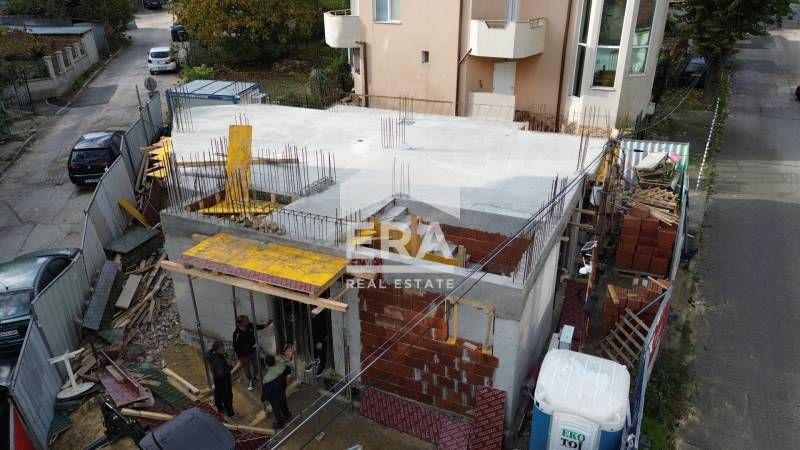 Двустаен, ексклузивен, югозападен апартамент за продажба, със самостоя