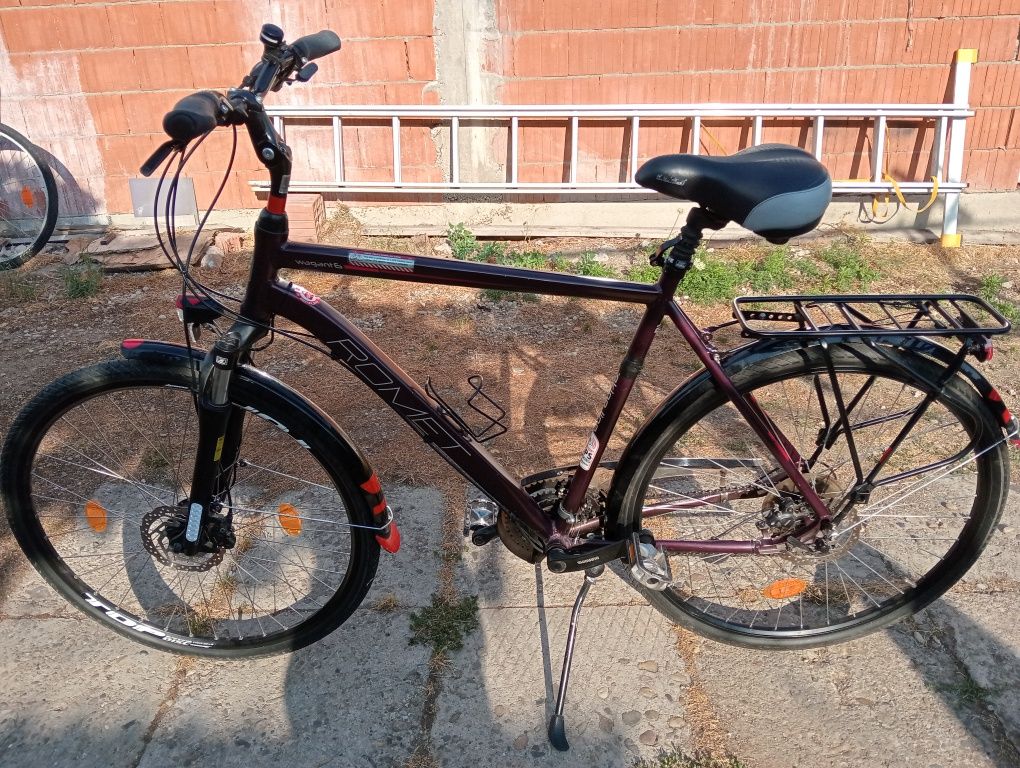 Bicicleta Romet,frane hidraulice,roti 28",cauciucuri noi!