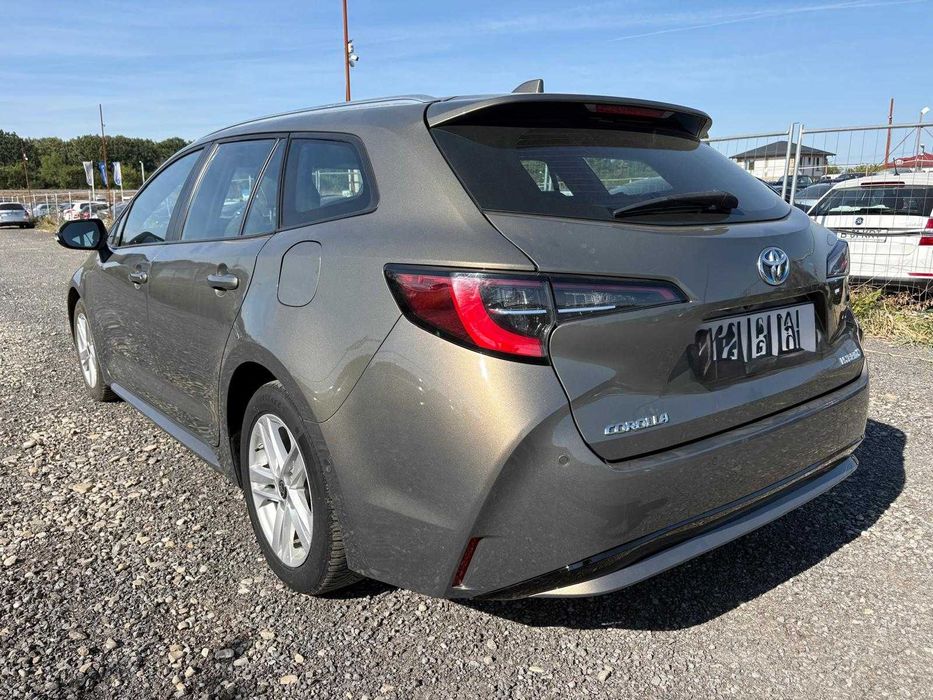 Toyota Corolla 5usi break - 2023 1.8 Hybrid Dynamic HSD TS E-CVT