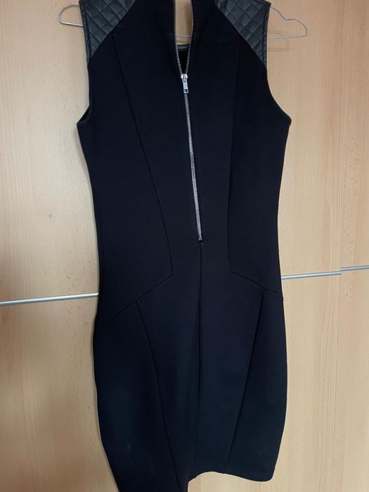 Sarafan cu inserții din piele, modern