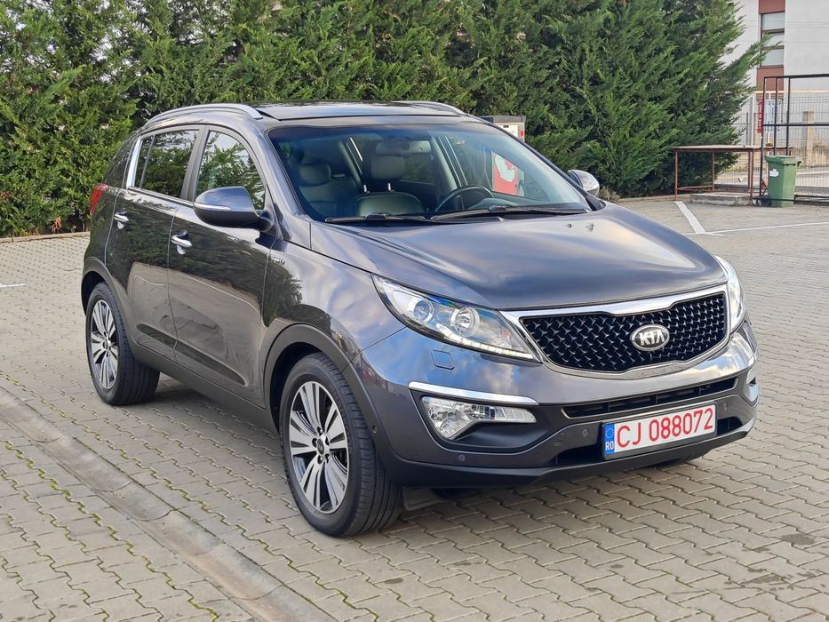 Kia Sportage RAR Efectuat/Platinum Ed./4x4/184CP/Panorama/Automat/Garantie