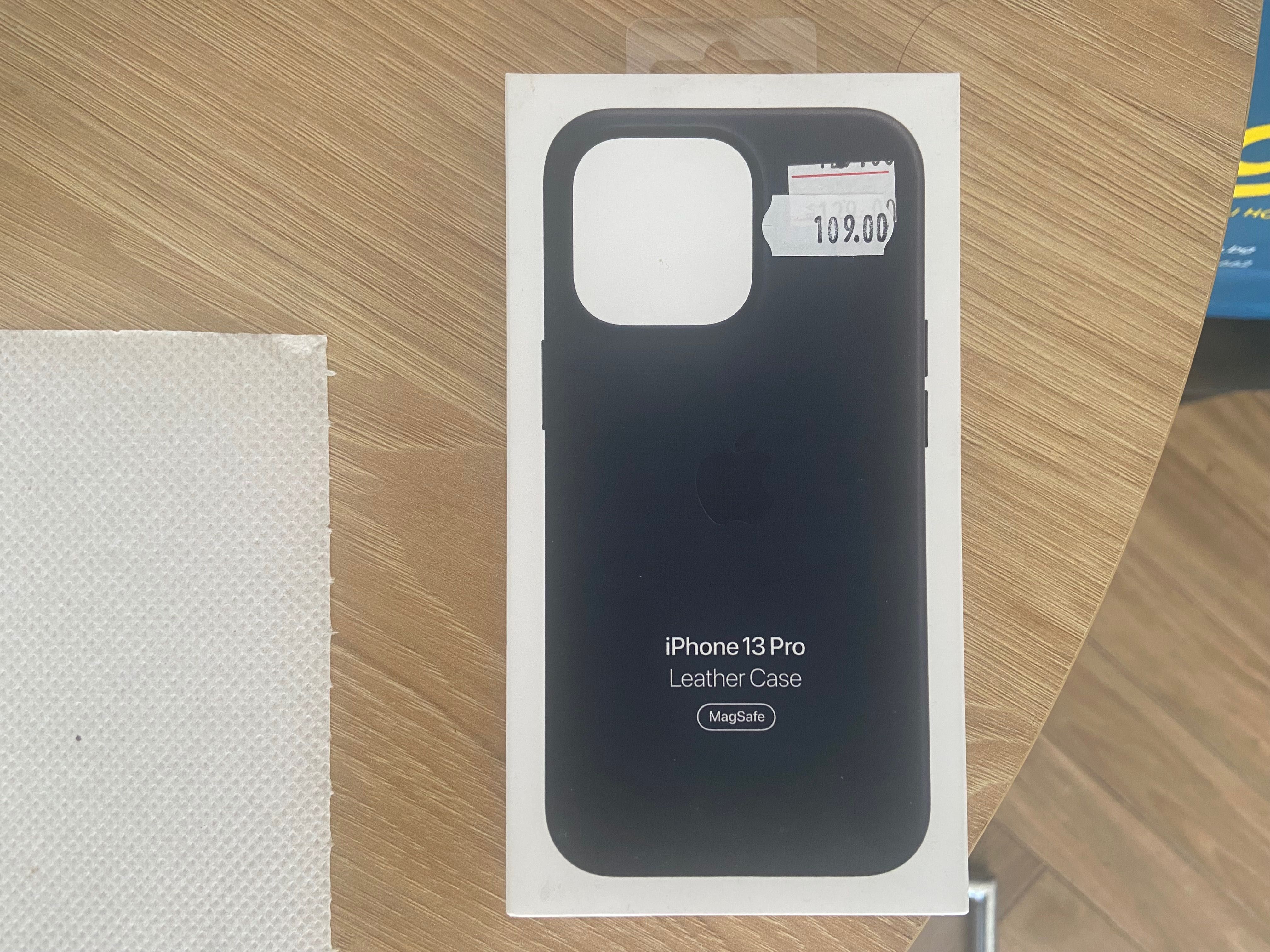 Чисто нов Apple 13 Pro Leather Case Midnight