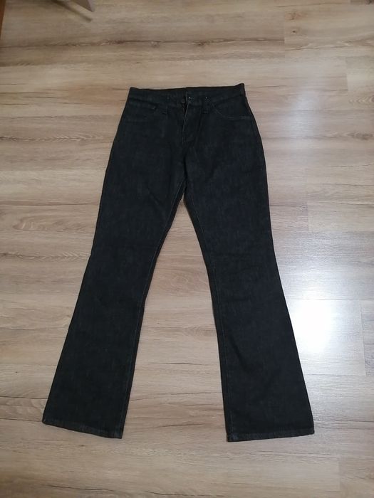 Фирменные джинсы Levi's