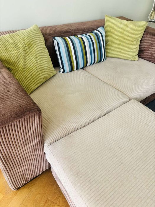 Ъглов диван с функция сън