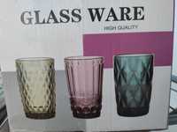 Стеклянные стаканы
