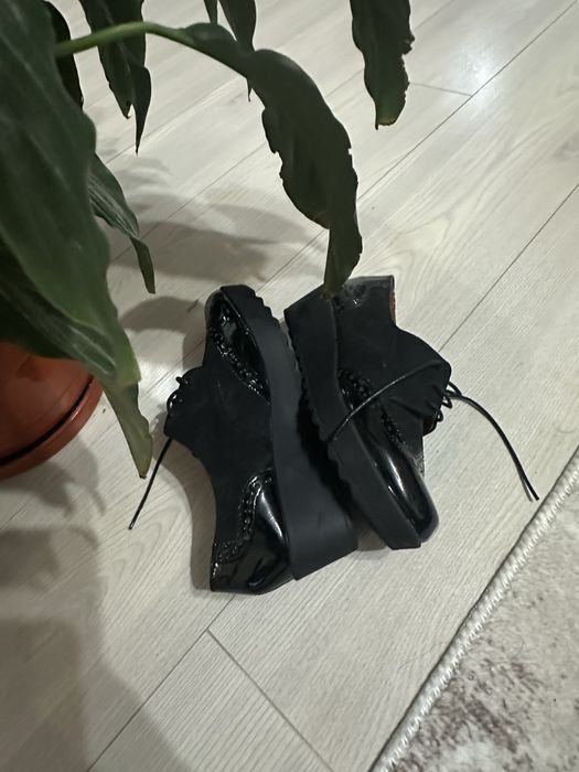 Дамски елегантни обувки-размер 37