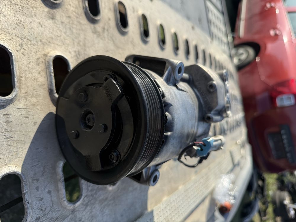 Compresor ac opel astra j motor 1,7 cdti
