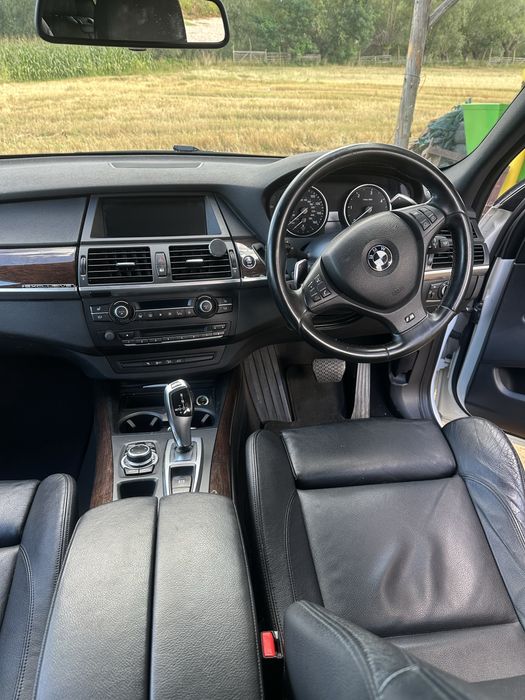Dezmembrez BMW x5 e70 lci 2012 4.0d 306cp n57