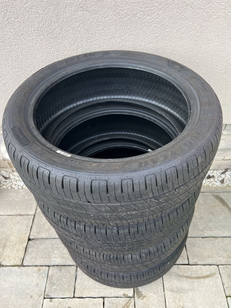 Anvelope vara Goodyear EfficientGrip Performance 205 45 R17