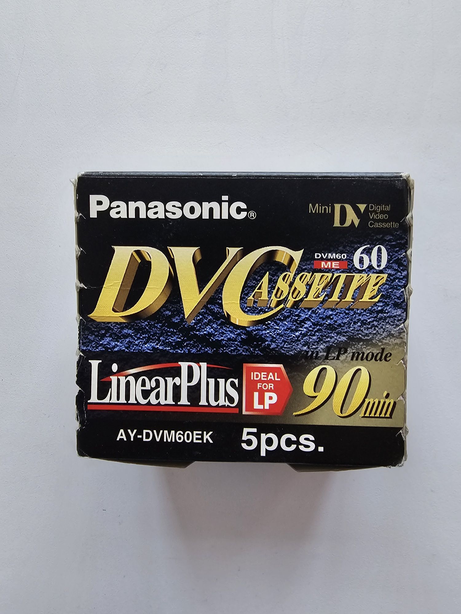 Кассеты бренда Panasonic для видеокамеры