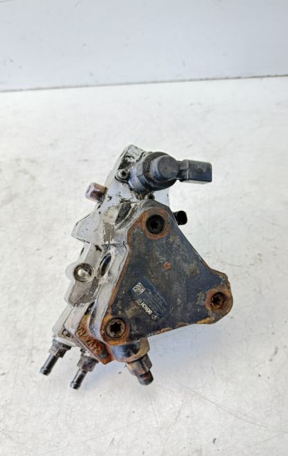 Pompa injectie A6460700101 Mercedes-Benz Vito W639