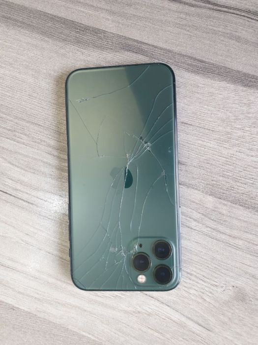 Iphone 11 pro 64 gb bez dokument