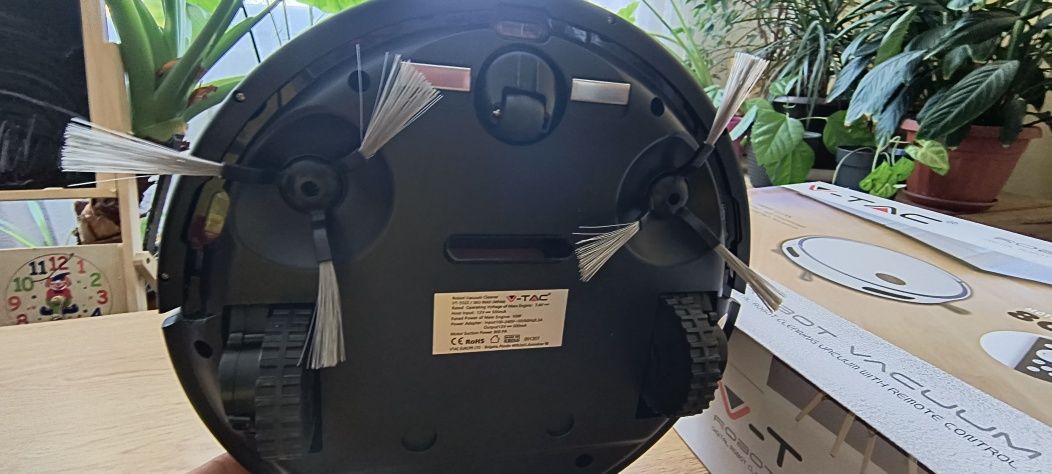 Прахосмукачка робот V-TAC SKU 8660