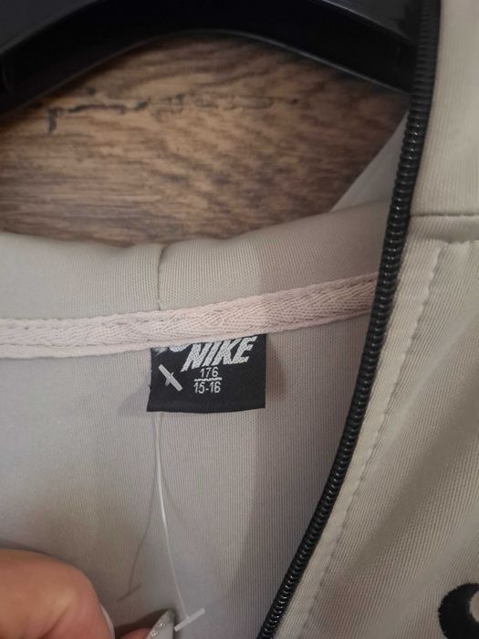 Детски спортен екип Nike 150 см.