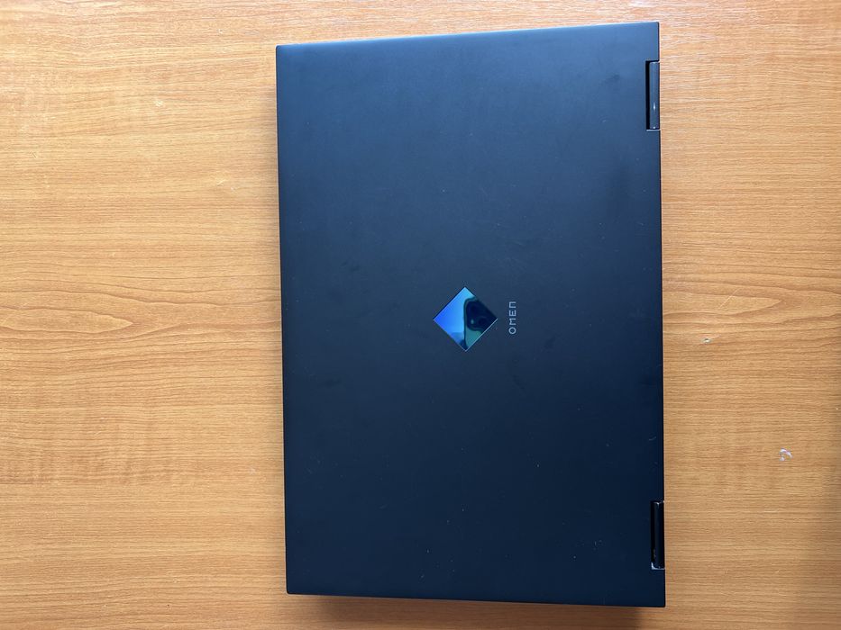 Laptop HP Omen 16 • RTX 3060 • I5 11800H • 16GB RAM • SSD 512 •