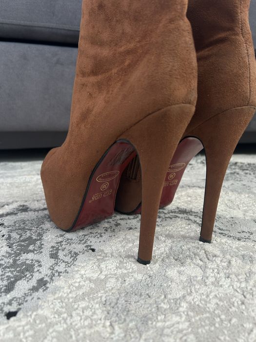 Ghete dama, cu toc, piele ecologica naro