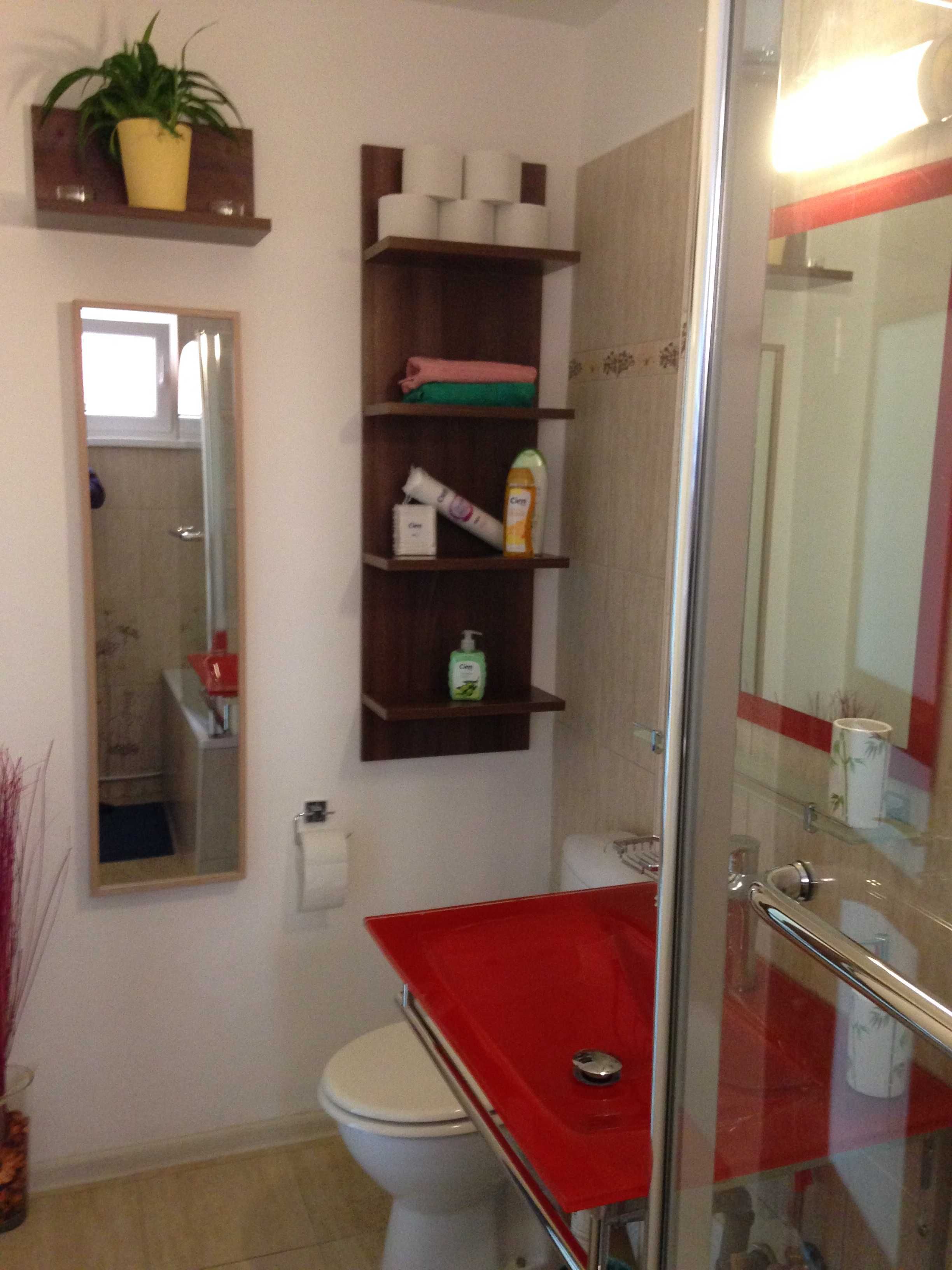 Pentru inchiriat ap 2 camere, decomandat, zona Garii, Brasov