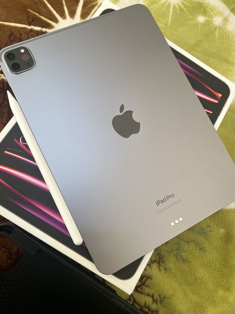 Планшет Ipad pro 11