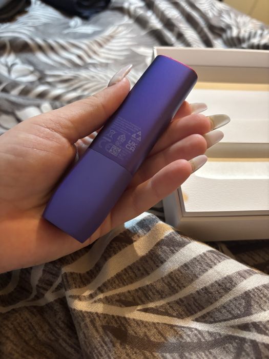 Iqos Iluma Neon Purple