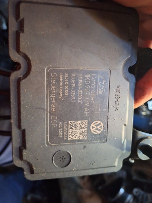 Pompa ABS VW 1K0 907 379 BE AH BL AJ