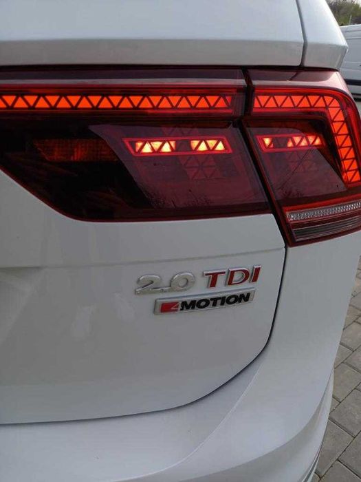 Vw Tiguan 2.0 TDI DPF DSG R - line 2018 ,4motion Highline 240 CP