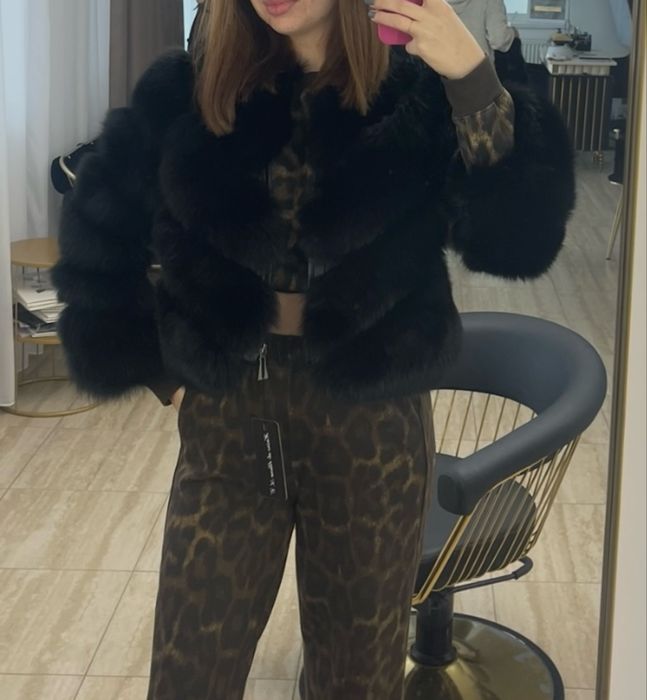 Blana naturala neagra